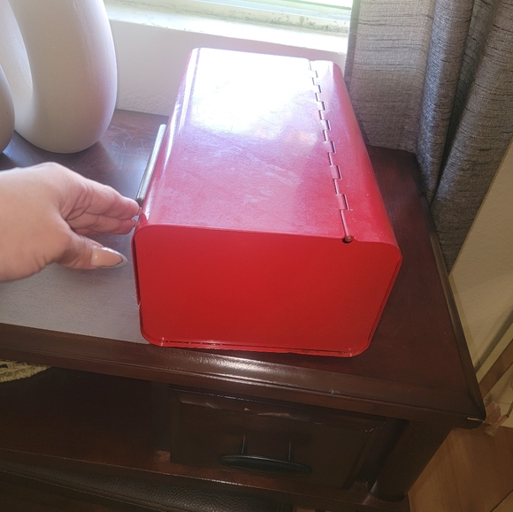 Bread Box - Picture 4 of 4